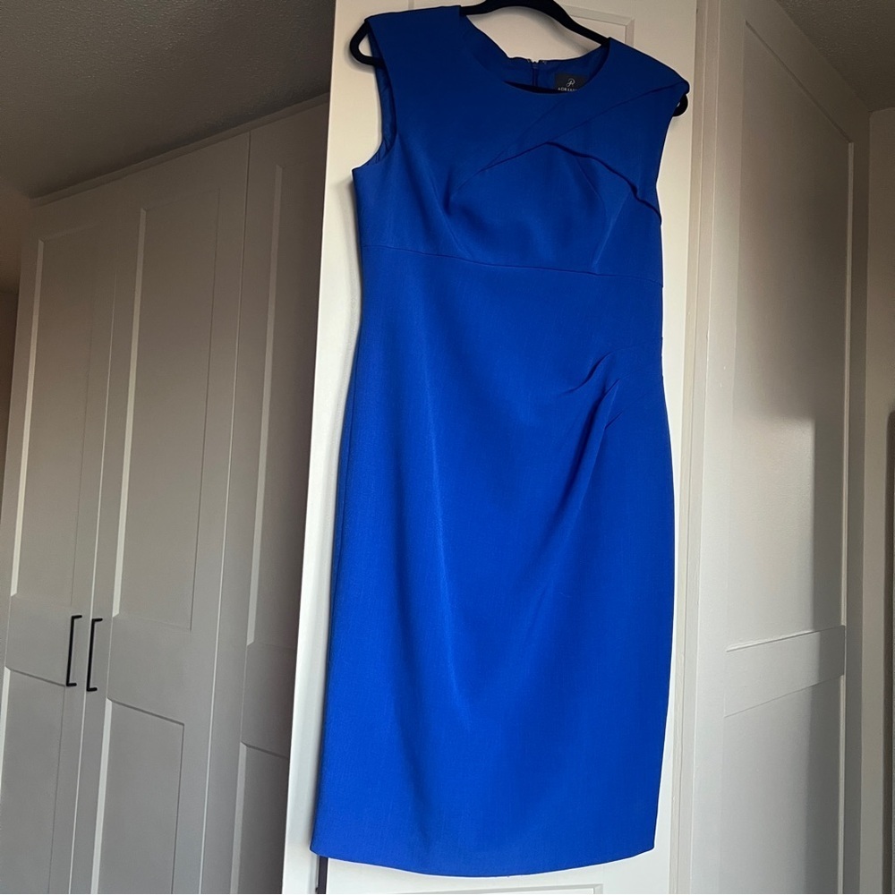 Adrianna Papell Royal Blue Sleeveless Pleated Neckline Sheath Dress size 12